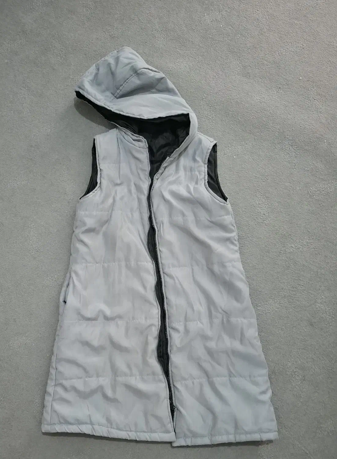 دو عدد پافر ،و یک کاپشن|لباس|سنندج, |دیوار