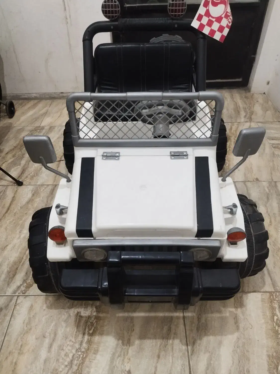 ماشین شارژی کودک شاسی بلند|اسباببازی بچه|کرمان, |دیوار