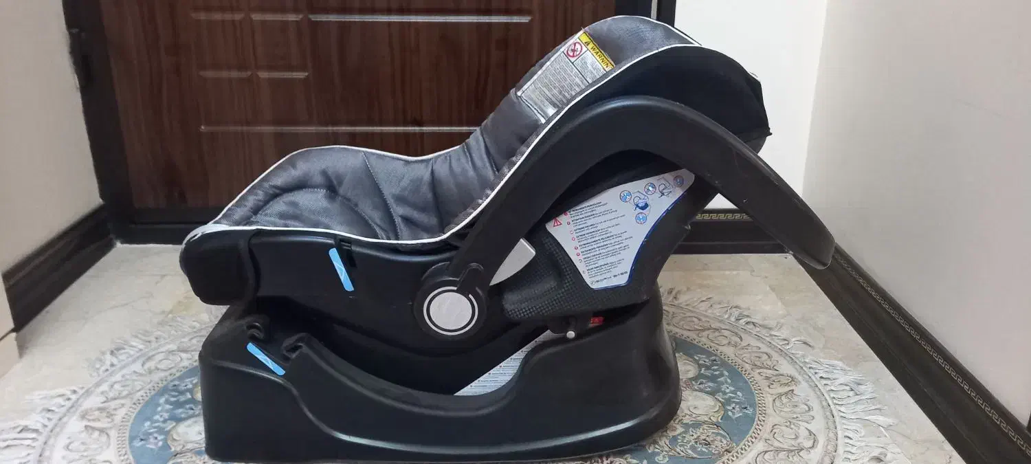 صندلی ماشین و کریر|کالسکه و لوازم جانبی|تهران, جنت‌آباد مرکزی|دیوار