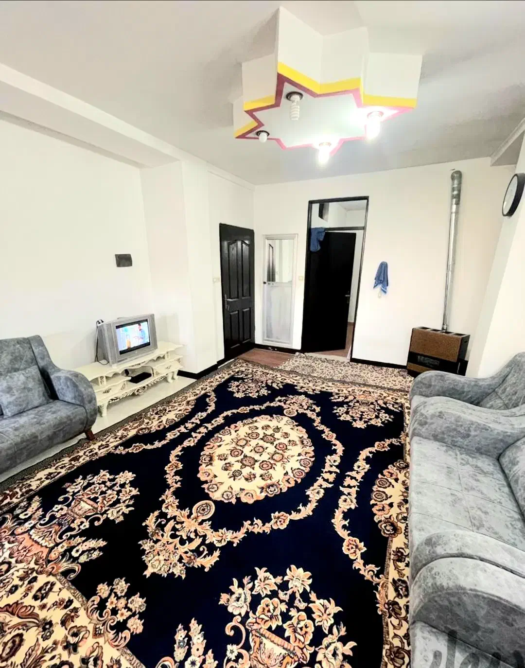 آپارتمان 65 متری پارکینگ دار مرکز شهر|اجارهٔ آپارتمان|کرج, کمال‌شهر|دیوار