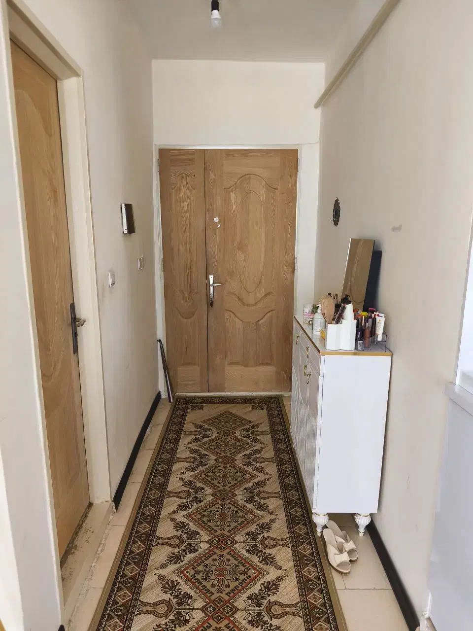 دو عدد گلیم فرش و یک فرش نه متری|فرش|صفادشت, |دیوار