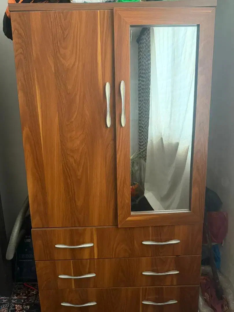 فروش کمد و میز توالت و پرده ب دلیل جا ب جایی|پرده، رانر، رومیزی|بابلسر, |دیوار