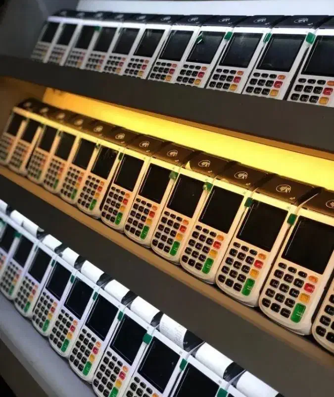 5زیرقیمتکلکشورکارتخوان.با وایفای سیار|فروشگاه و مغازه|اسلامشهر, مظفریه|دیوار