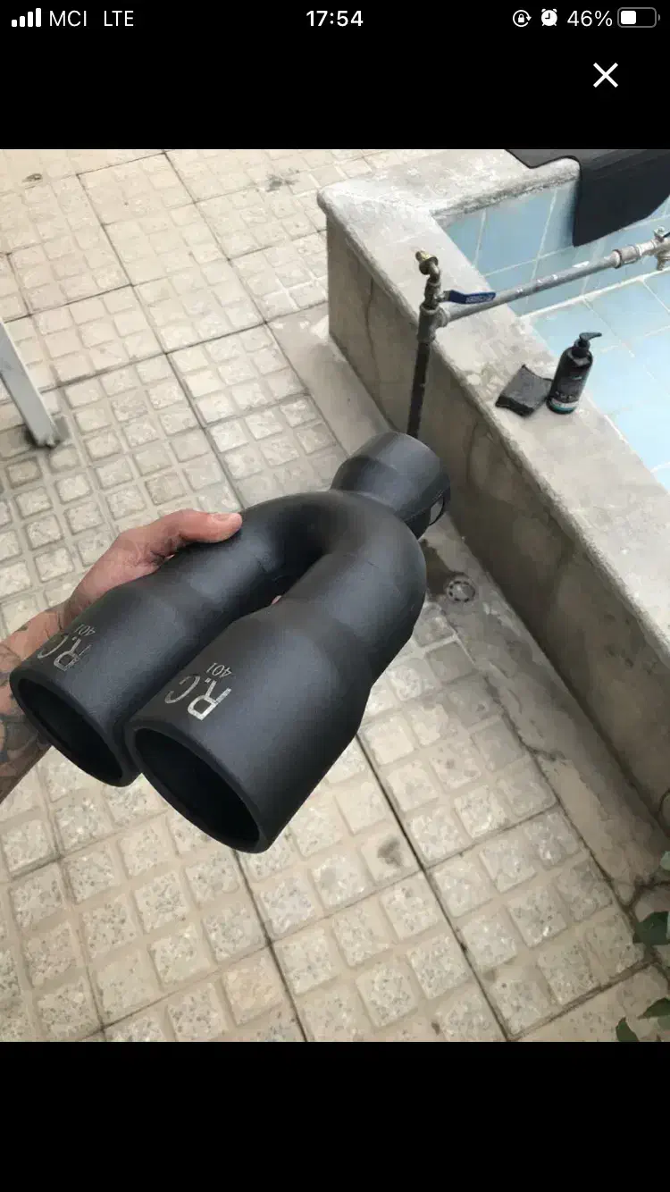 سر اگزوز خودرو/ آکبند ارسی کربن مشکی مات|قطعات یدکی و لوازم جانبی|اصفهان, باغ نگاره|دیوار