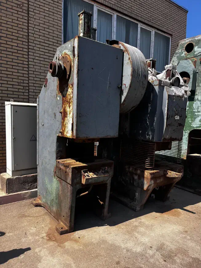 دستگاه پرس ضربه ای روسی|ماشینآلات صنعتی|تبریز, |دیوار