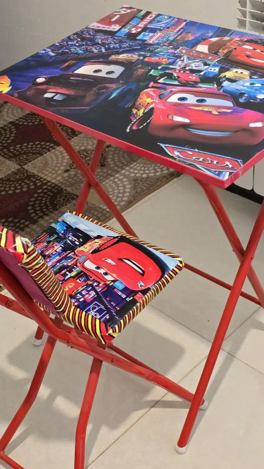 تاب ریلکس ومیز صندلی کودک باهم فقط یک میلیونوهفتصد|اسباب و اثاث بچه|کرمان, |دیوار