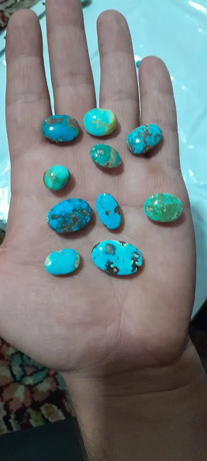 فیروزه نیشابور|جواهرات|نیشابور, ده حلاج|دیوار