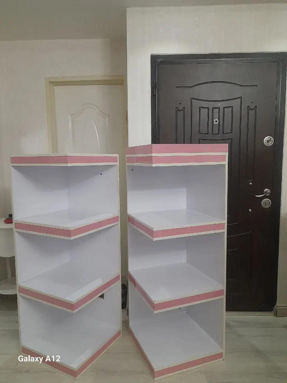 سه گوش|کتابخانه، شلف، قفسههای دیواری|تبریز, |دیوار