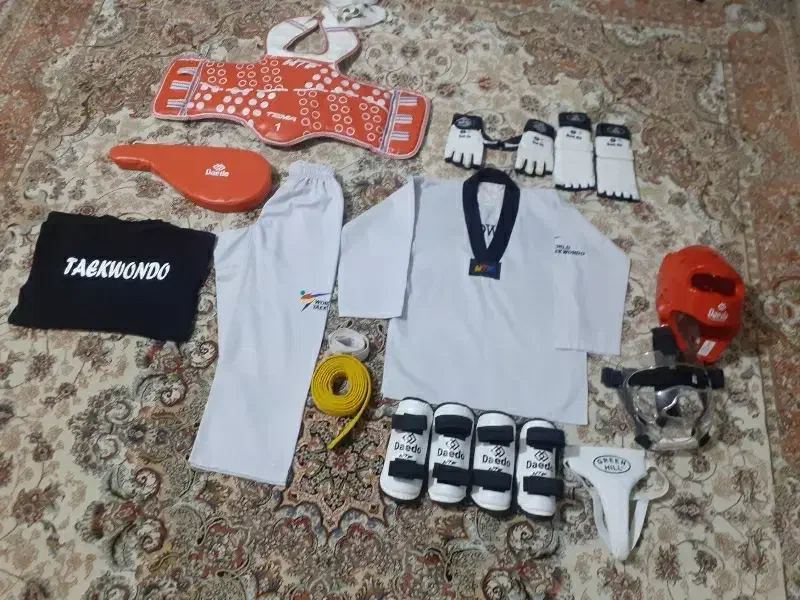 لباس ولوازم تکواندو|تجهیزات ورزشی|فردیس, شهرک شهید حسینی|دیوار