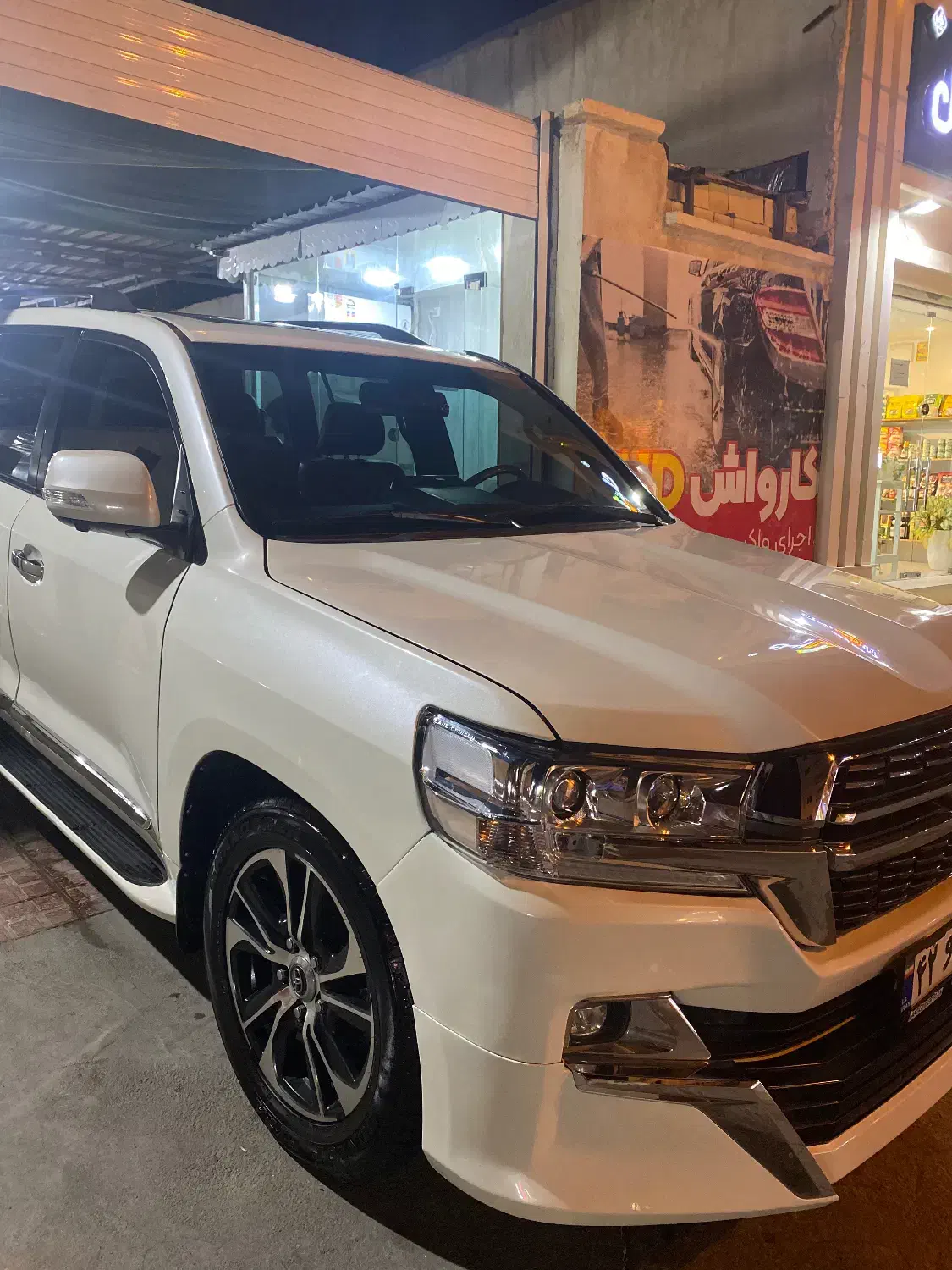 نیروی کارواشکار ماهر|استخدام سرایداری و نظافت|بندرعباس, |دیوار