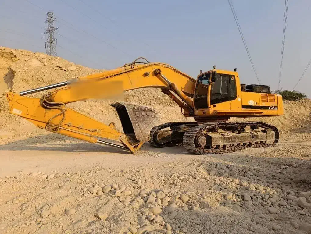 بیل میکانیکی ۵۰۰ همراه دو عدد باکت|خودرو سنگین|چرام, |دیوار