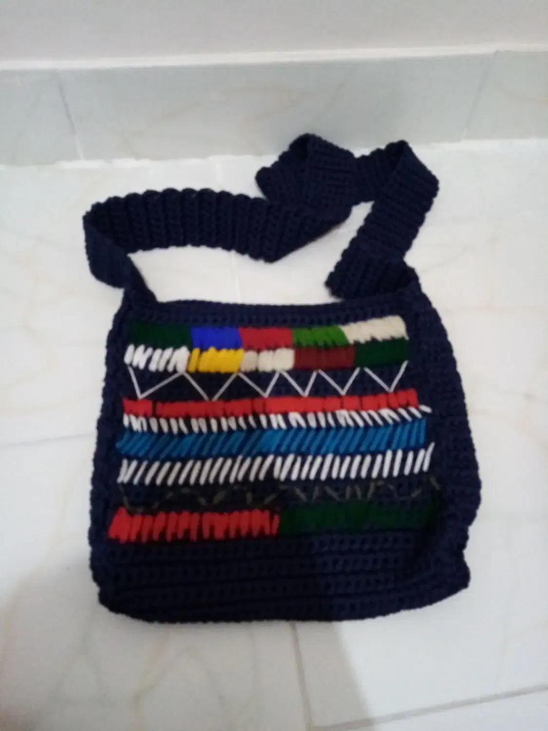 کیف ها همه در حد نو|کیف، کفش، کمربند|رباط‌کریم, رباط‌کریم|دیوار