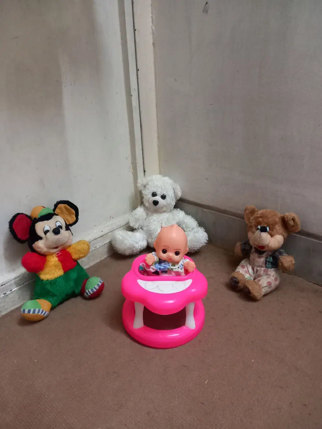 عروسک|اسباببازی بچه|زاهدان, |دیوار