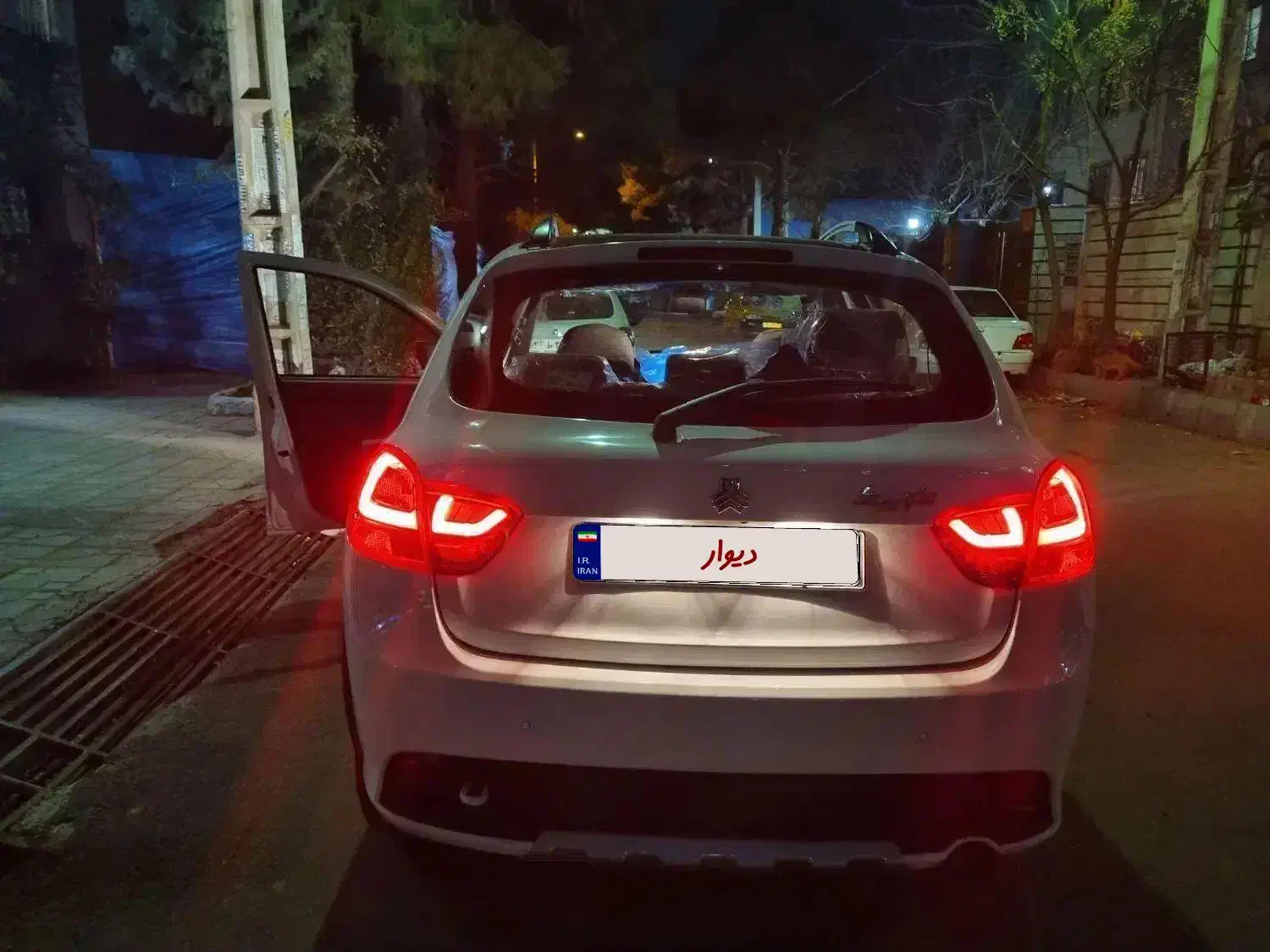 کوییک آر اس ۴۰۲|خودرو سواری و وانت|مشکین‌دشت, |دیوار