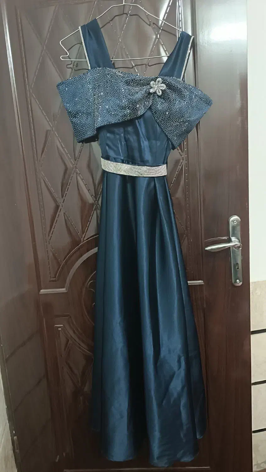 لباس مجلسی|لباس|گناباد, |دیوار