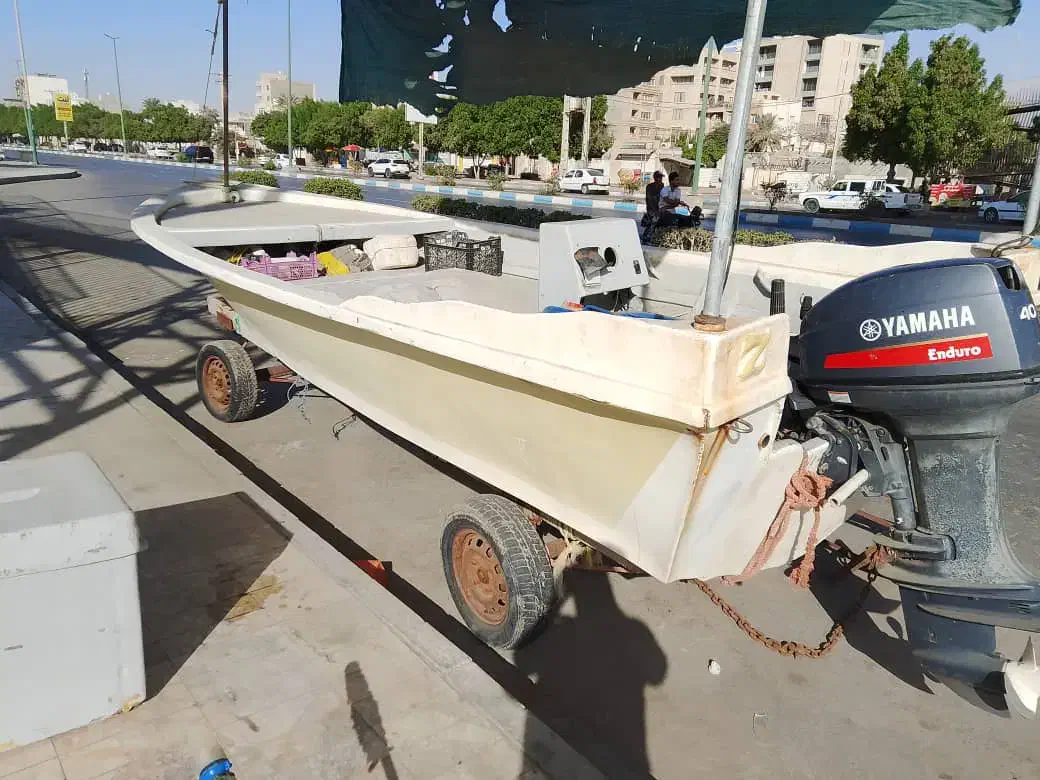 قایق موتور 40 یاماها|قایق و سایر وسایل نقلیه|بندرعباس, |دیوار