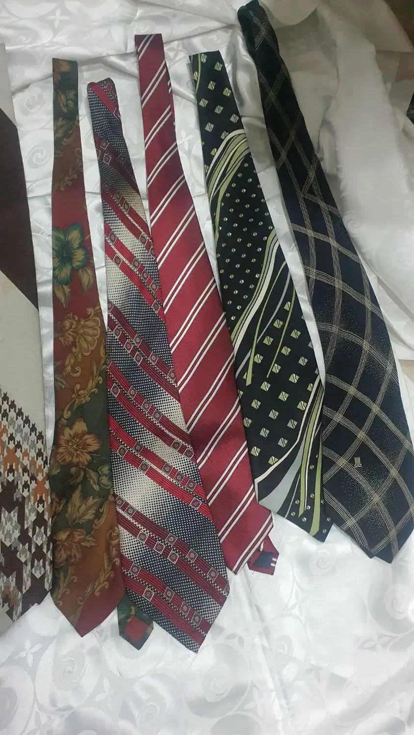 کراوات خارجی برند فرانسه وغیره|لباس|تهران, کیانشهر|دیوار