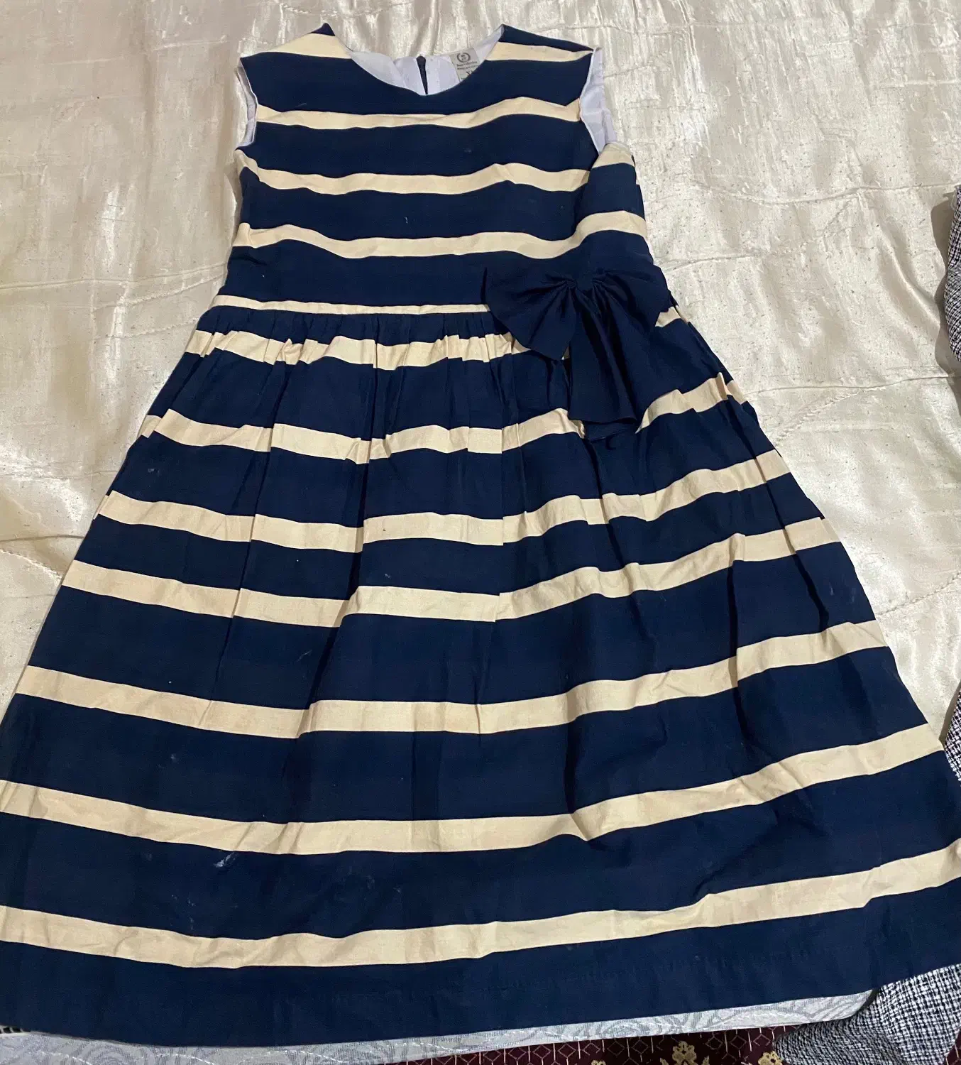 سارافن دخترانه|لباس|مشهد, مصلی (کارمندان اول)|دیوار