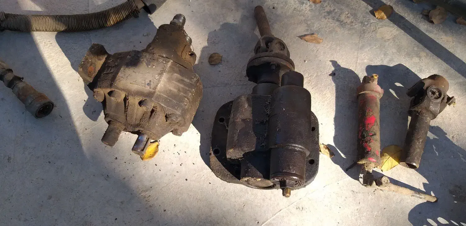 پمپ بغل گیربکس دانگ فنگ و البرز|قطعات یدکی و لوازم جانبی|کرمانشاه, |دیوار