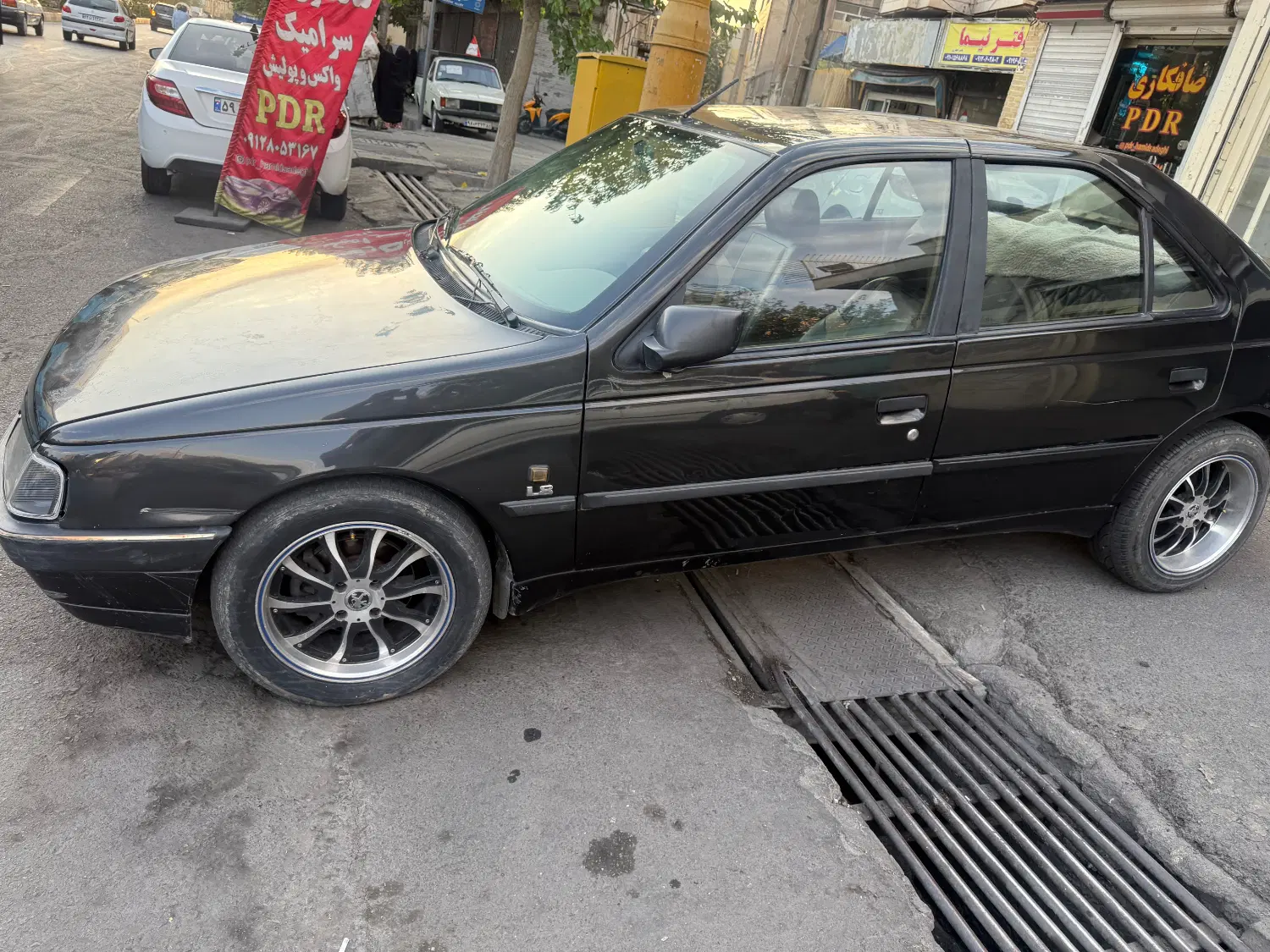 پژو ۴۰۵ مدل ۱۳۹۲|خودرو سواری و وانت|تهران, مینای شمالی (مخبر)|دیوار