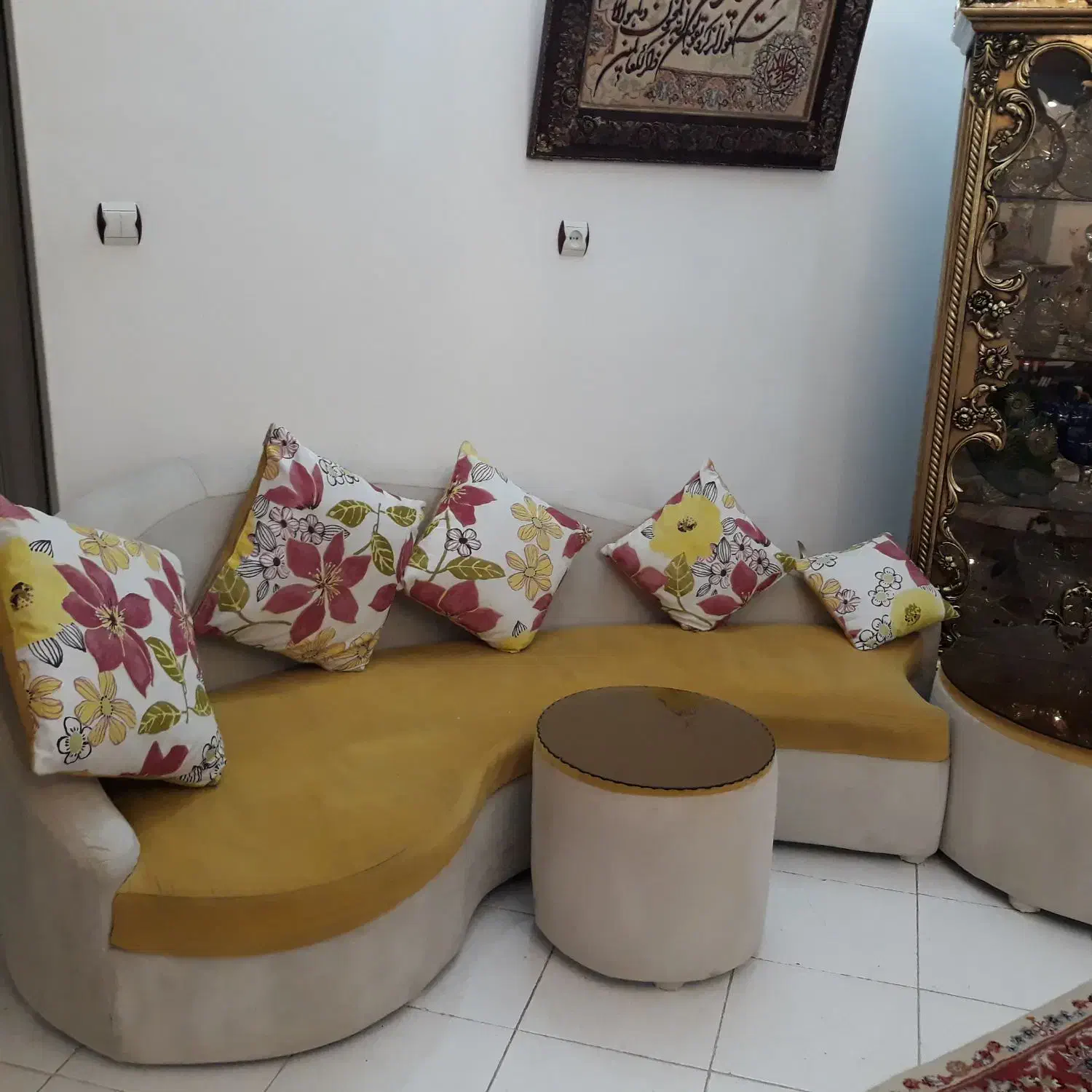 راحتی|مبلمان خانگی و میز عسلی|ورامین, ورامین|دیوار