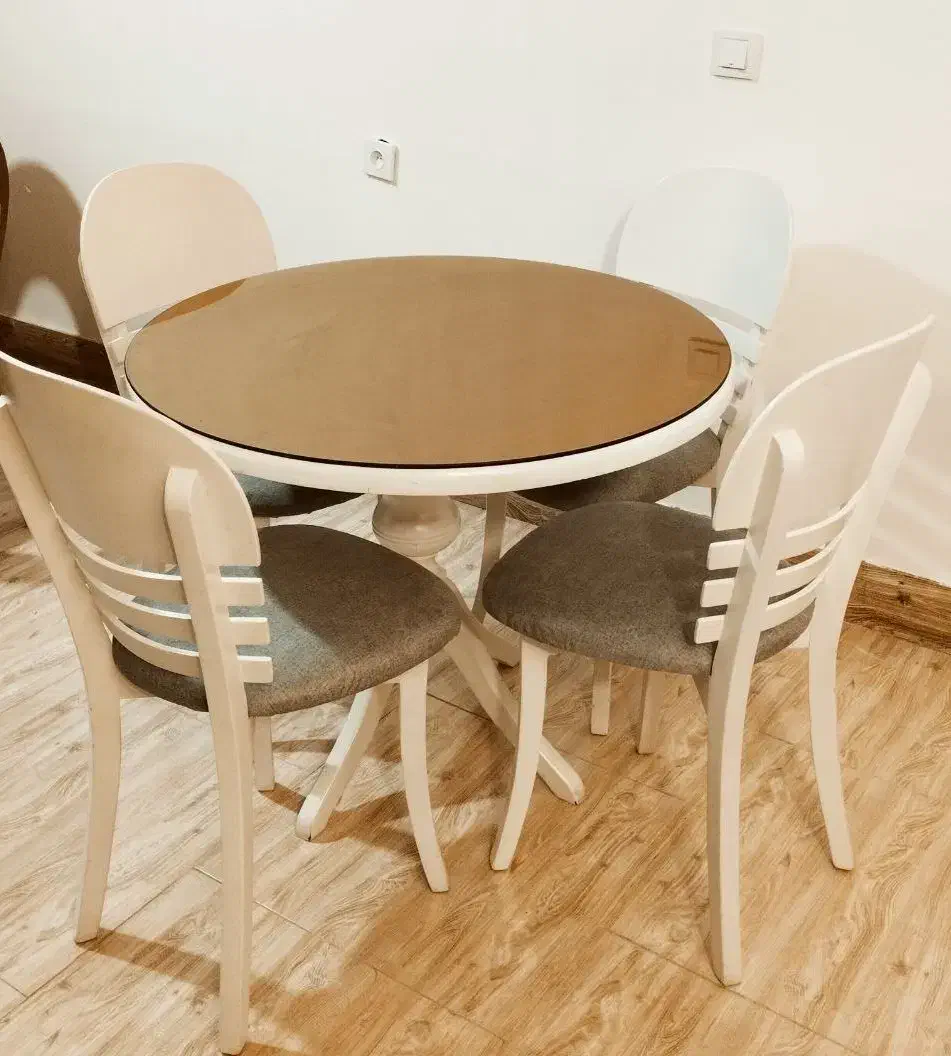 میز ناهارخوری ۴ نفره تمام چوب|میز و صندلی غذاخوری|گرگان, |دیوار