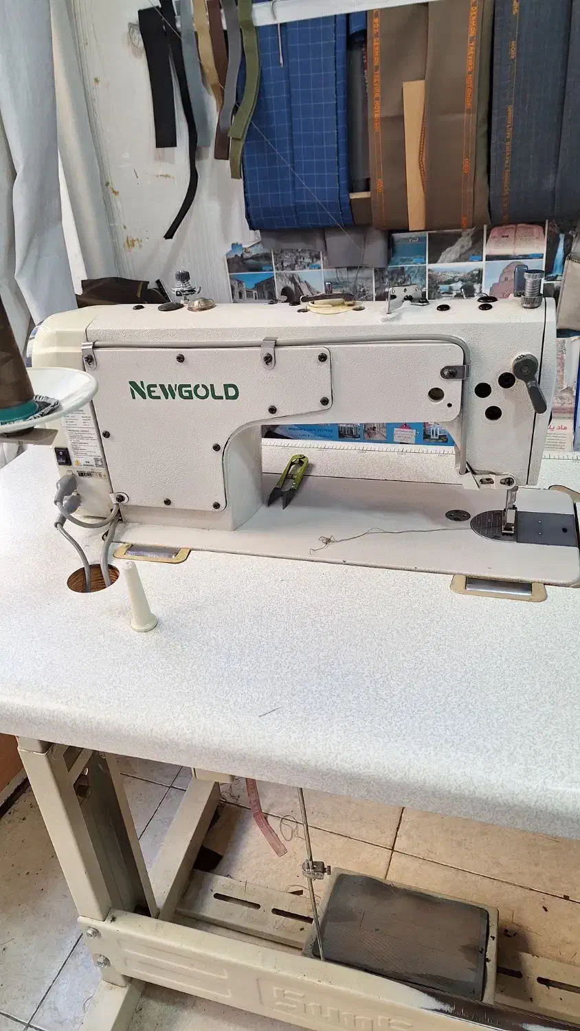 چرخ خیاطی دینام سرخود|چرخ خیاطی و ریسندگی|مهاباد (آذربایجان غربی), |دیوار