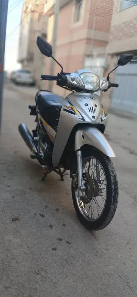 موتور بی کلاج ۱۳۰|موتورسیکلت|اصفهان, ملک‌شهر|دیوار