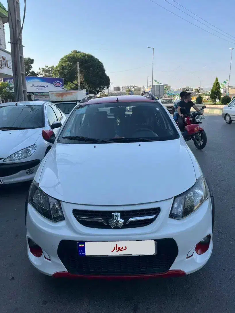 کوئیک ۱۴۰۰سفید قرمز|خودرو سواری و وانت|محمدیه-قزوین, |دیوار