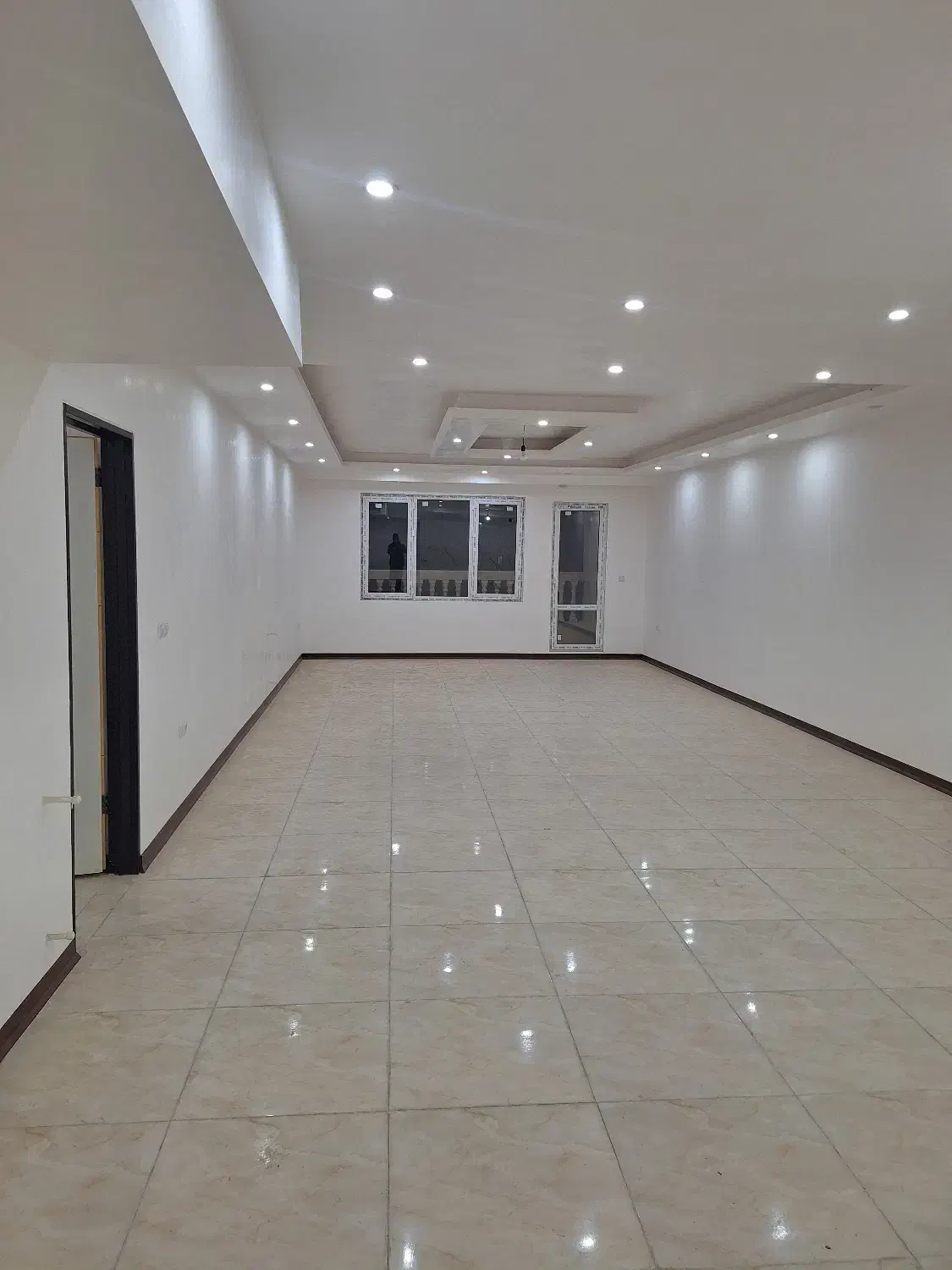 ۱۱۵ متر واحد نو ساز کلید نخورده فوقلعاده خوش نقشه|فروش آپارتمان|فردوسیه, |دیوار