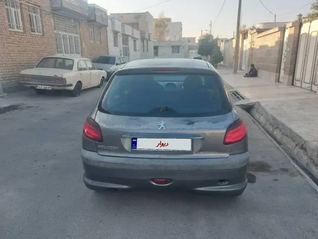 پژو۲۰۶ مدل۸۶|خودرو سواری و وانت|شیراز, صاحب الزمان|دیوار