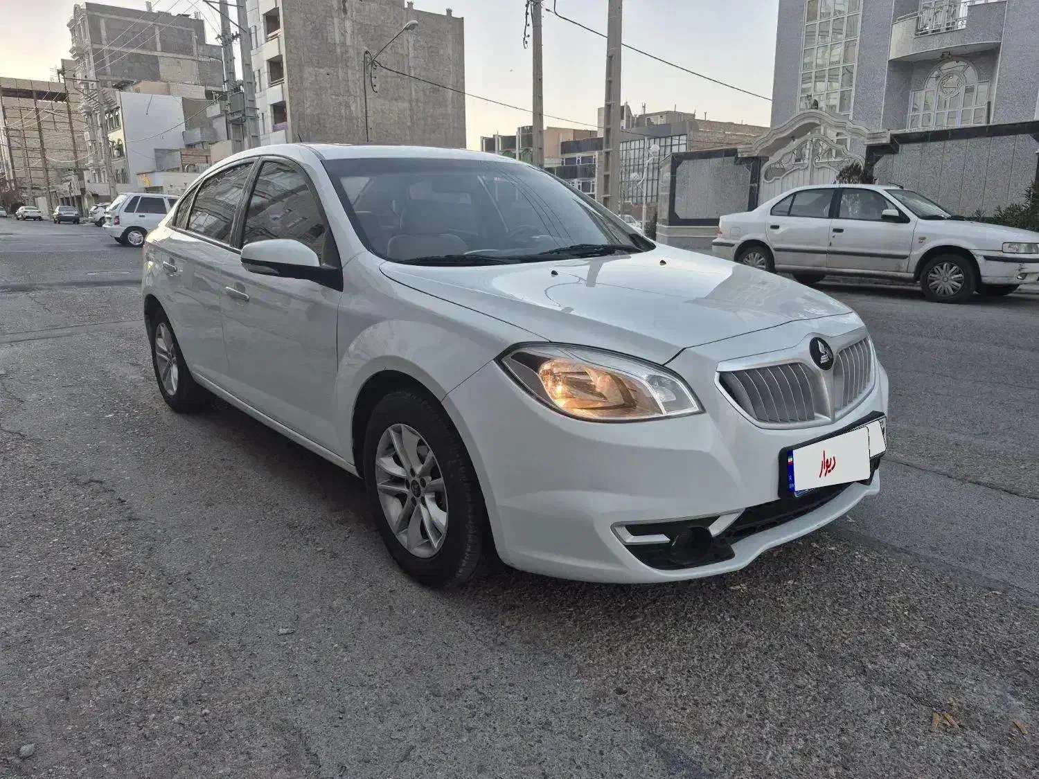 برلیانس H330 اتوماتیک|خودرو سواری و وانت|بیرجند, |دیوار