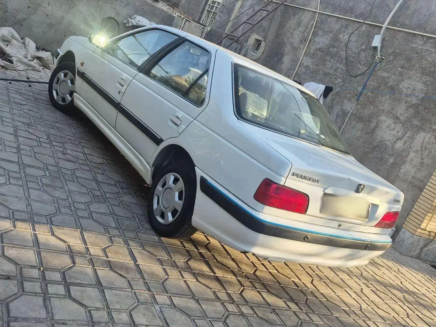 پژو پارس مدل 1395 به رویت صفر سند تک برگ|خودرو سواری و وانت|بم, |دیوار