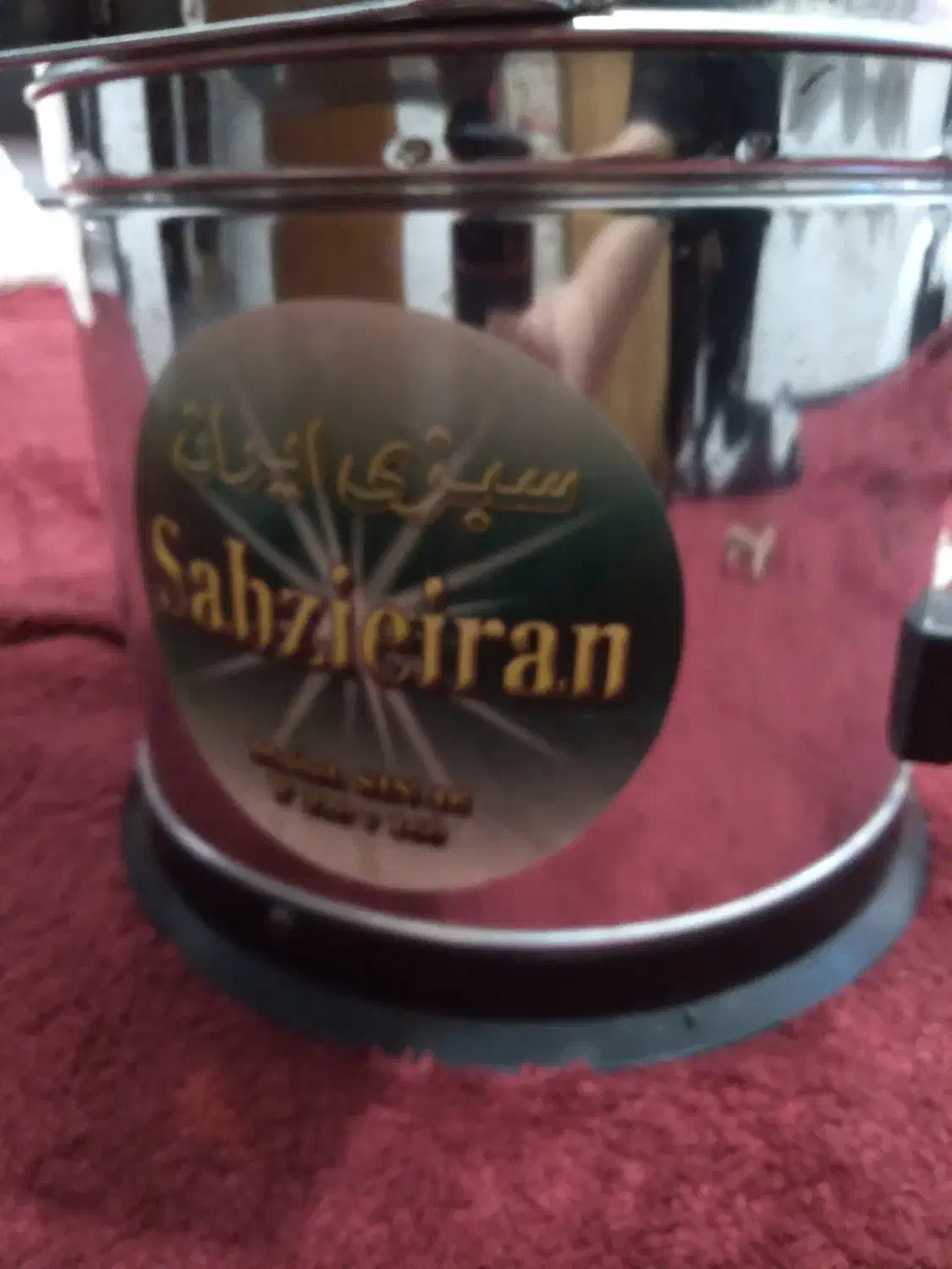 دستگاه سبزی خرد کن به همراه اتو بخار و میز اتو|سایر لوازم برقی|ساری, |دیوار