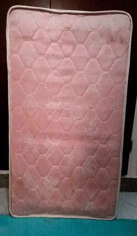 تشک تخت خواب کودک|تخت و صندلی بچه|ری, دیلمان|دیوار