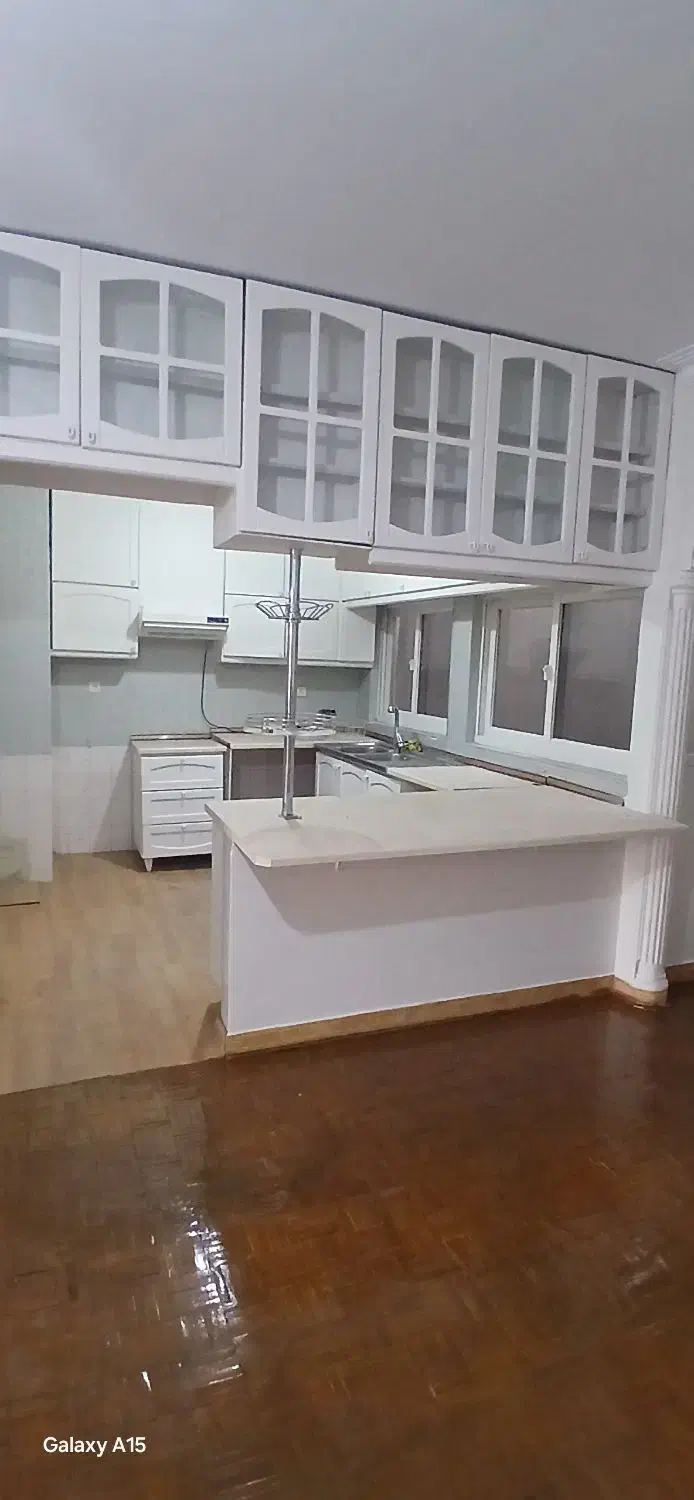 ۱۱۰ متر سهروردی