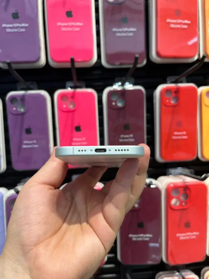 آیفون ۱۶ نرمال سفید|موبایل|تهران, صادقیه|دیوار