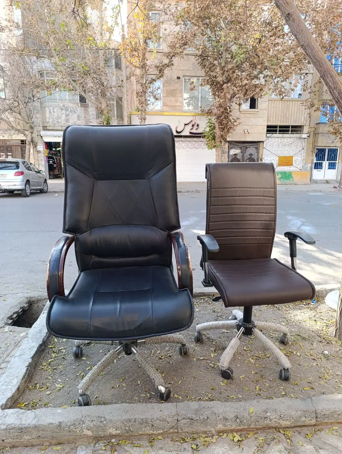 صندلی کرکره ای و مدیریت سایز بزرگ|مبلمان اداری|مشهد, احمدآباد|دیوار