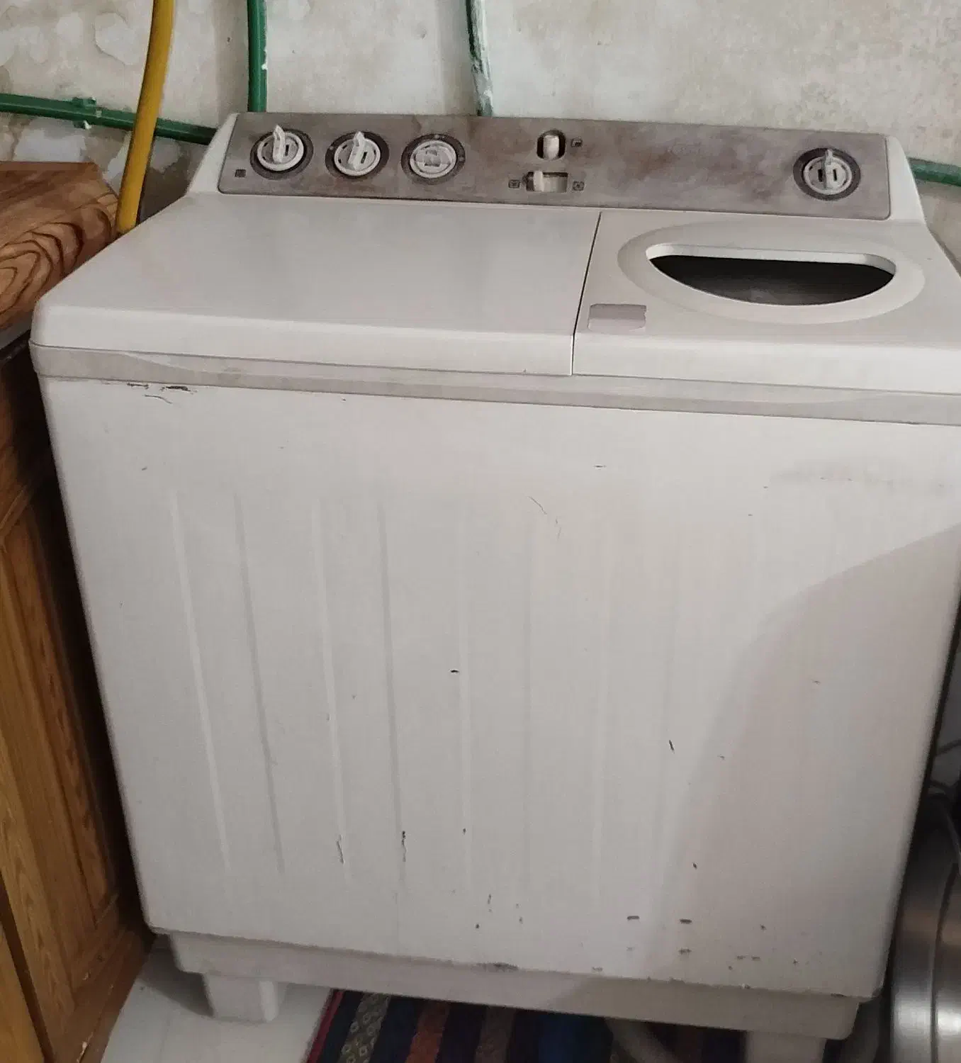 لباش شویی|ماشین لباسشویی و خشککن لباس|شیراز, قلعه نو|دیوار