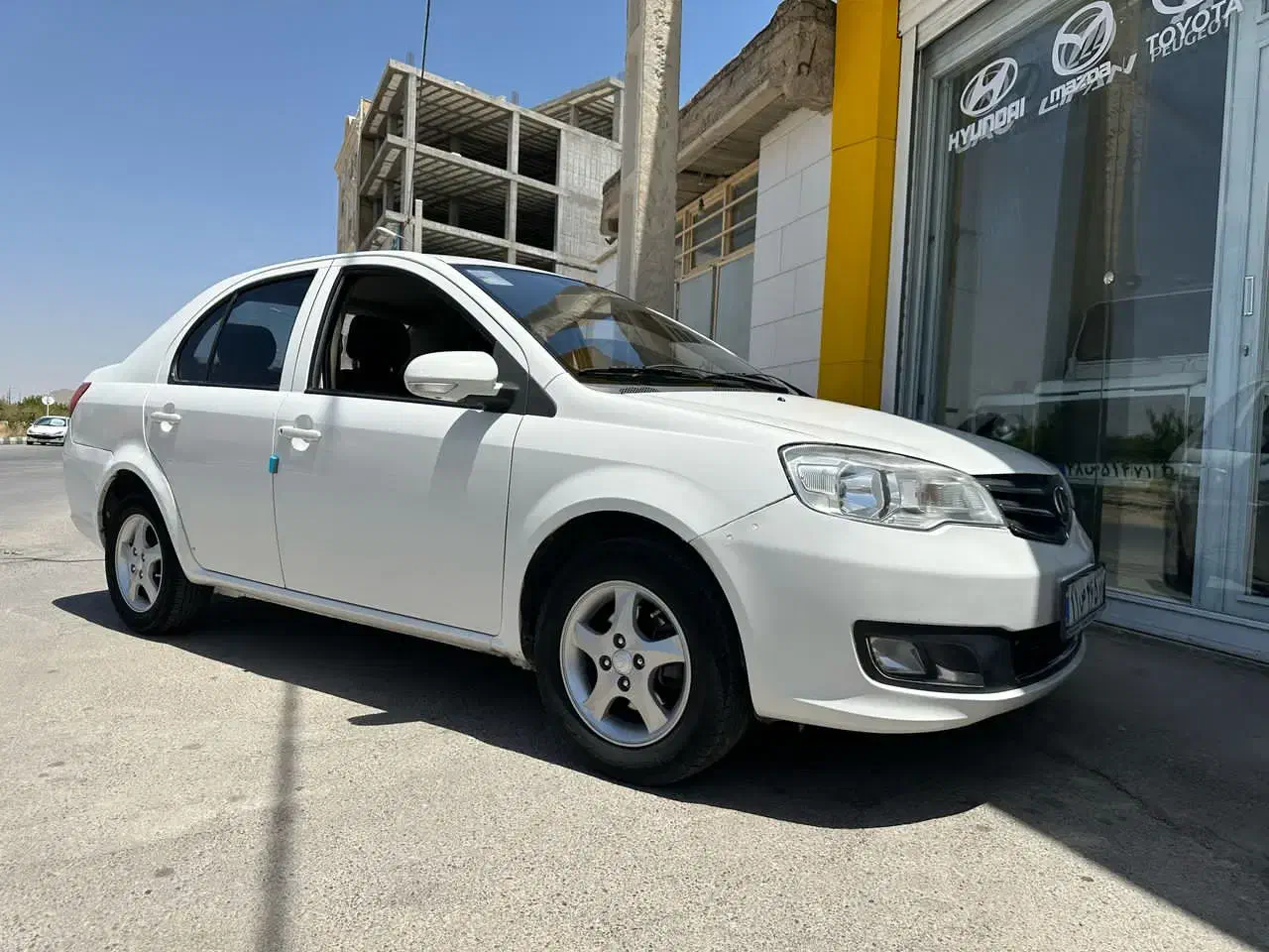 راین V5اتومات مدل۹۶درحدصفر|خودرو سواری و وانت|شهرکرد, |دیوار