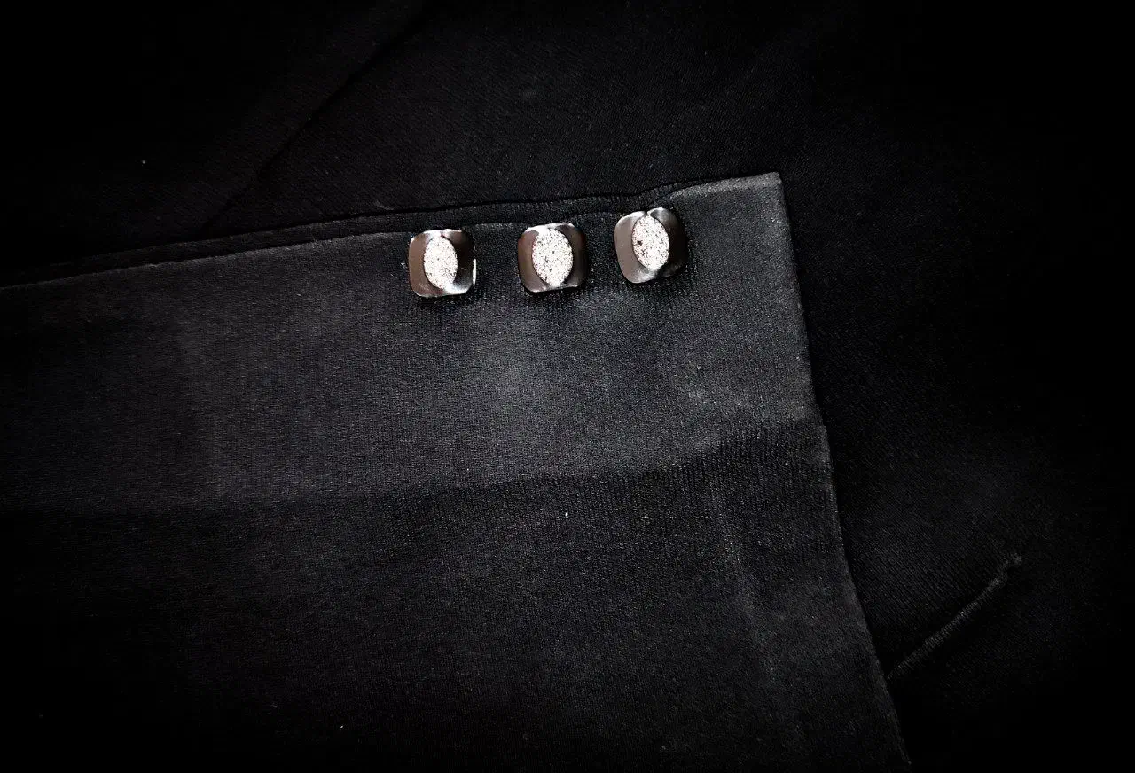 کت و شلوار|لباس|جهرم, |دیوار