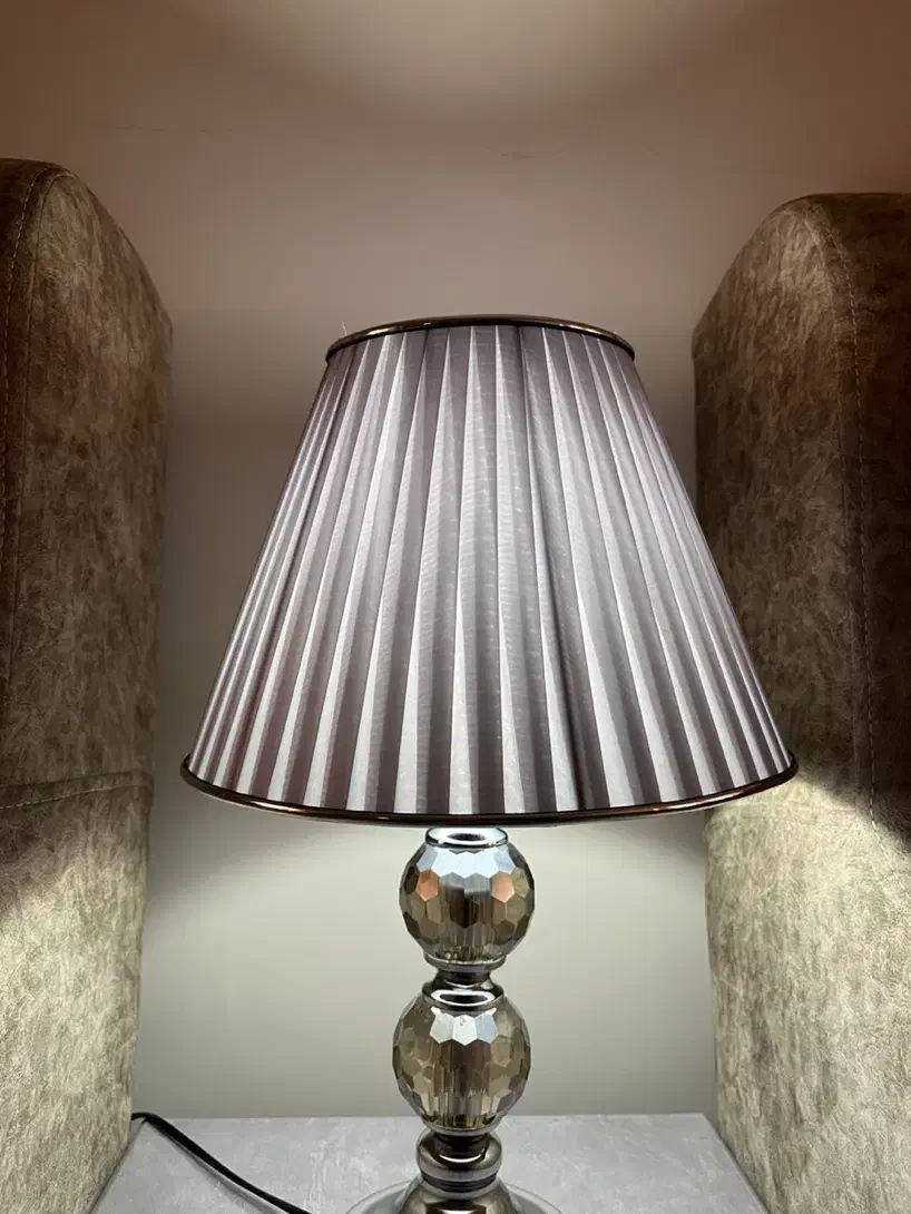 اباژور|چراغ خواب و آباژور|ری, منصوریه منگل|دیوار