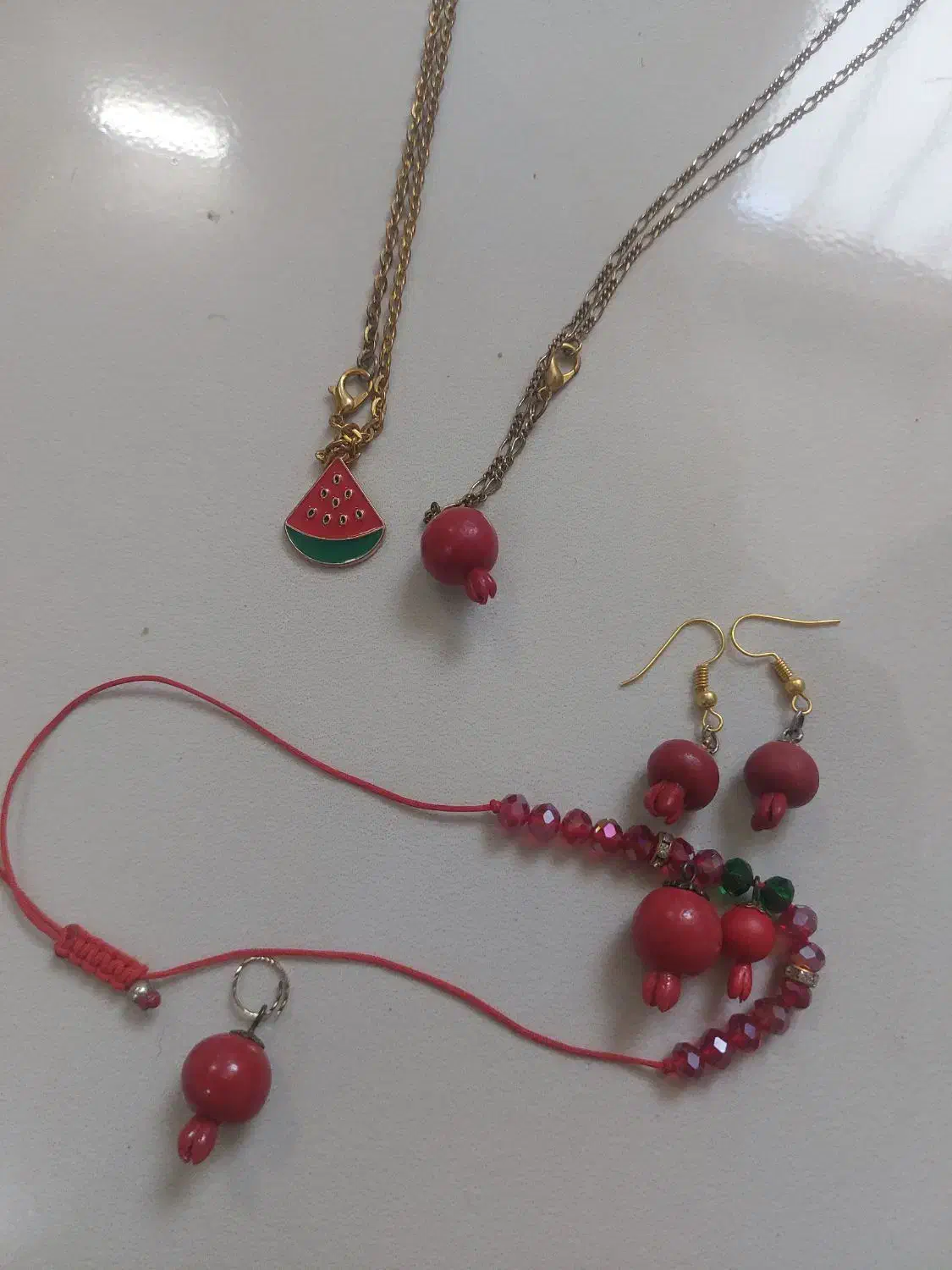 تعدادی بدلیجات|بدلیجات|قرچک, قشلاق جیتو|دیوار