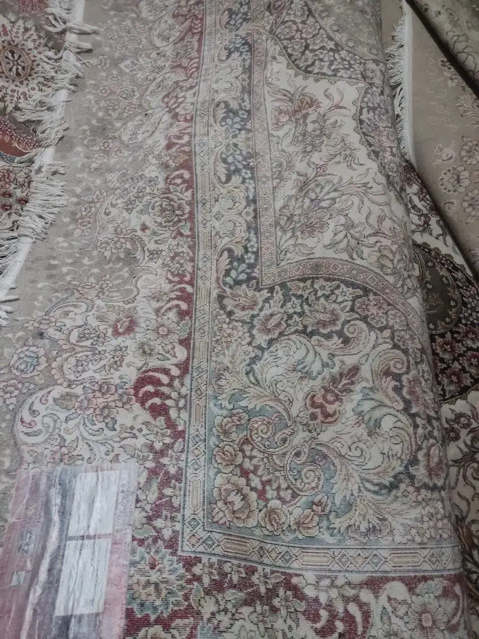 فرش گردویی|فرش|حمیدیا, |دیوار