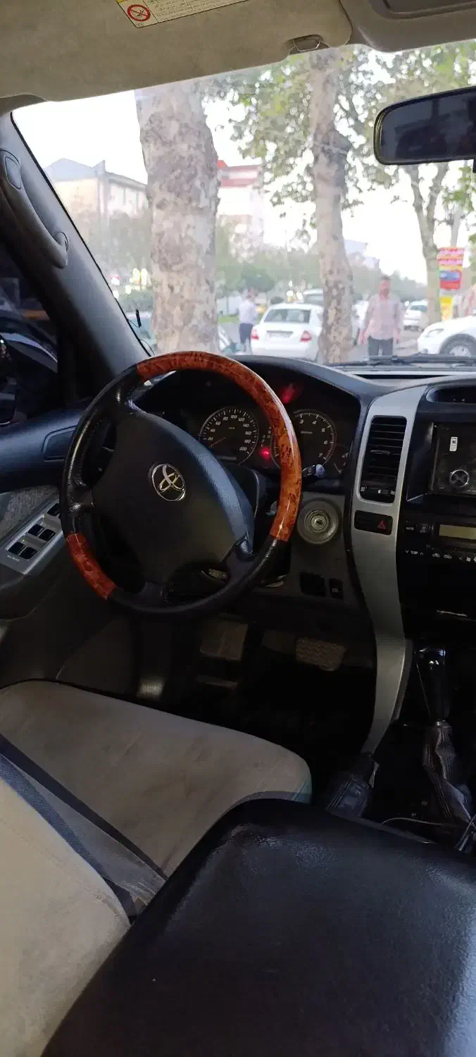 پرادو 2008|خودرو سواری و وانت|رشت, منظریه|دیوار