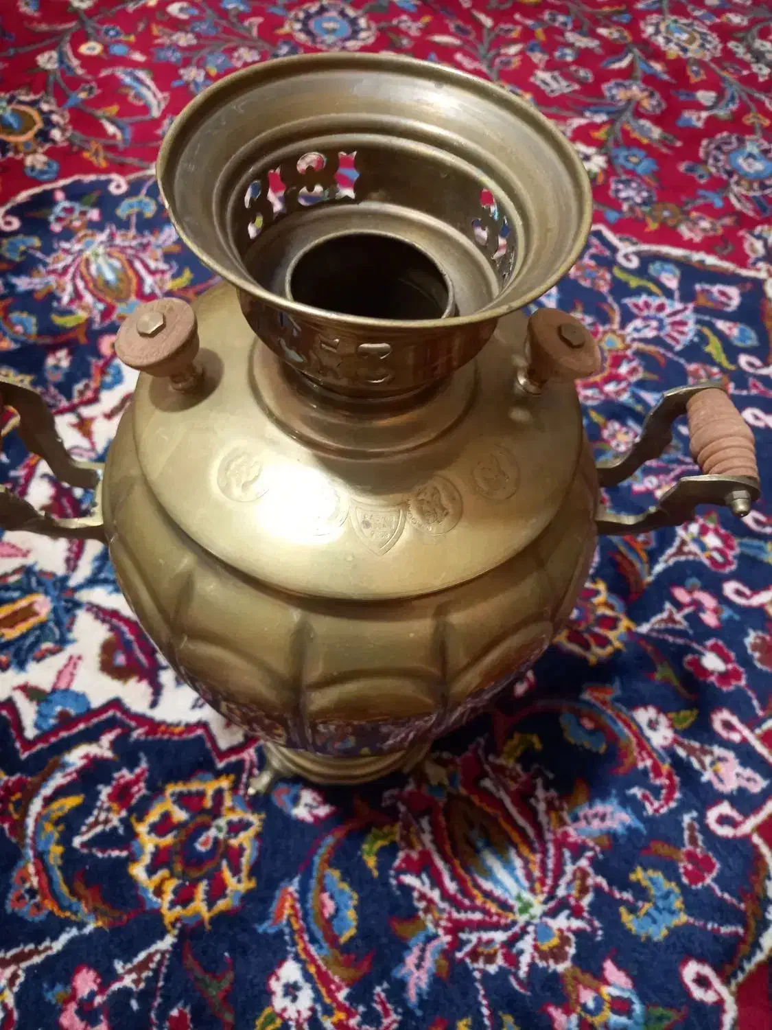 سماور ذغالی|کلکسیون اشیاء عتیقه|بومهن, |دیوار