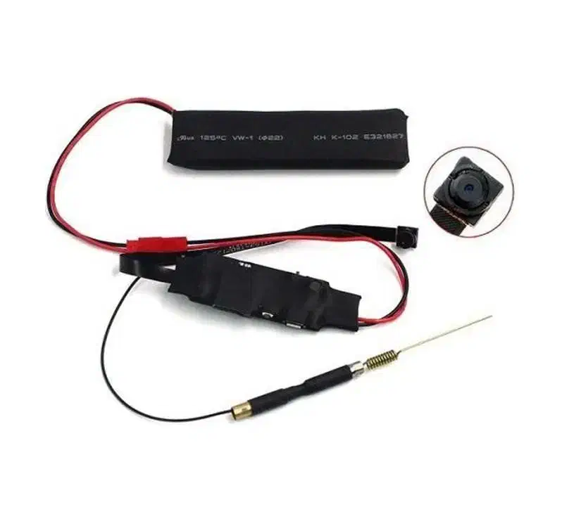 دوربین عتیقه کوچیک ریز با قابلیت دید وسیع|کلکسیون اشیاء عتیقه|اصفهان, عمان سامانی|دیوار