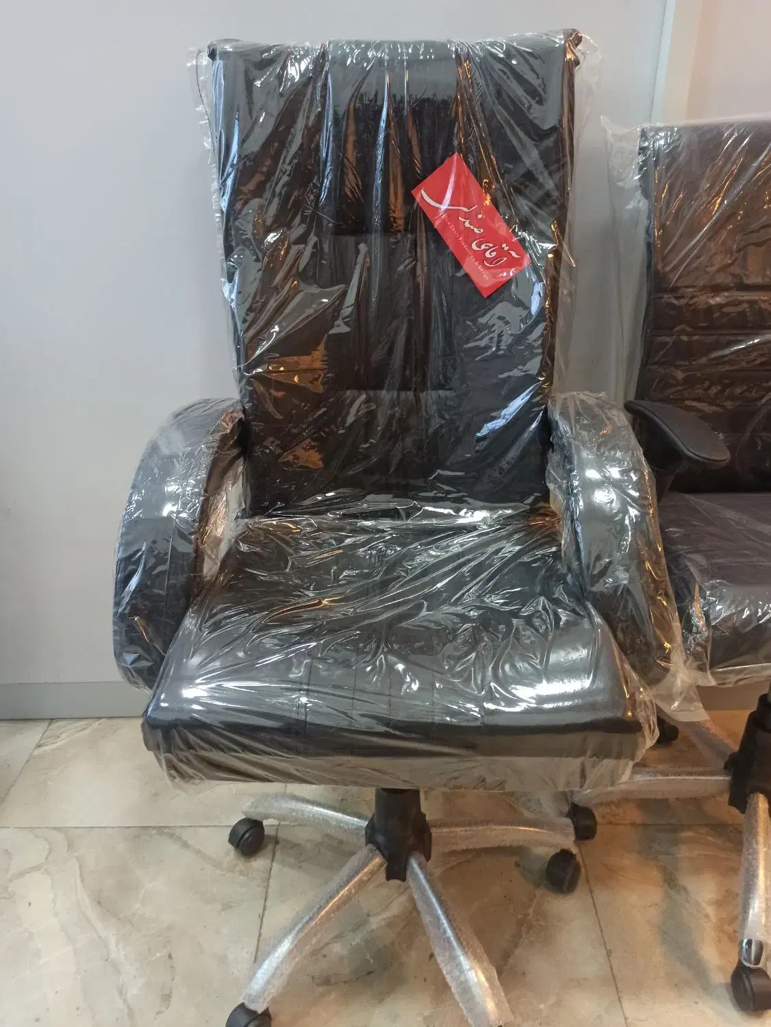 انواع صندلی های جکدار مدیریتی|مبلمان اداری|اردبیل, |دیوار