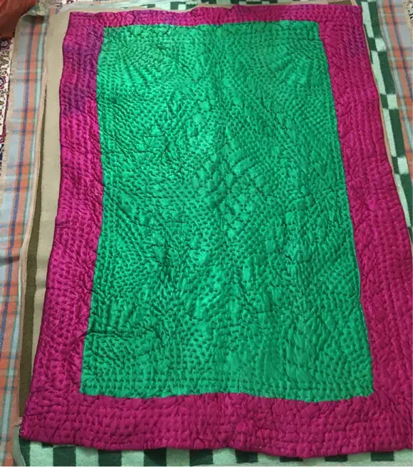 تشک و بالش پر و پنبه و لحاف|رختخواب، بالش، پتو|شیراز, زرهی|دیوار