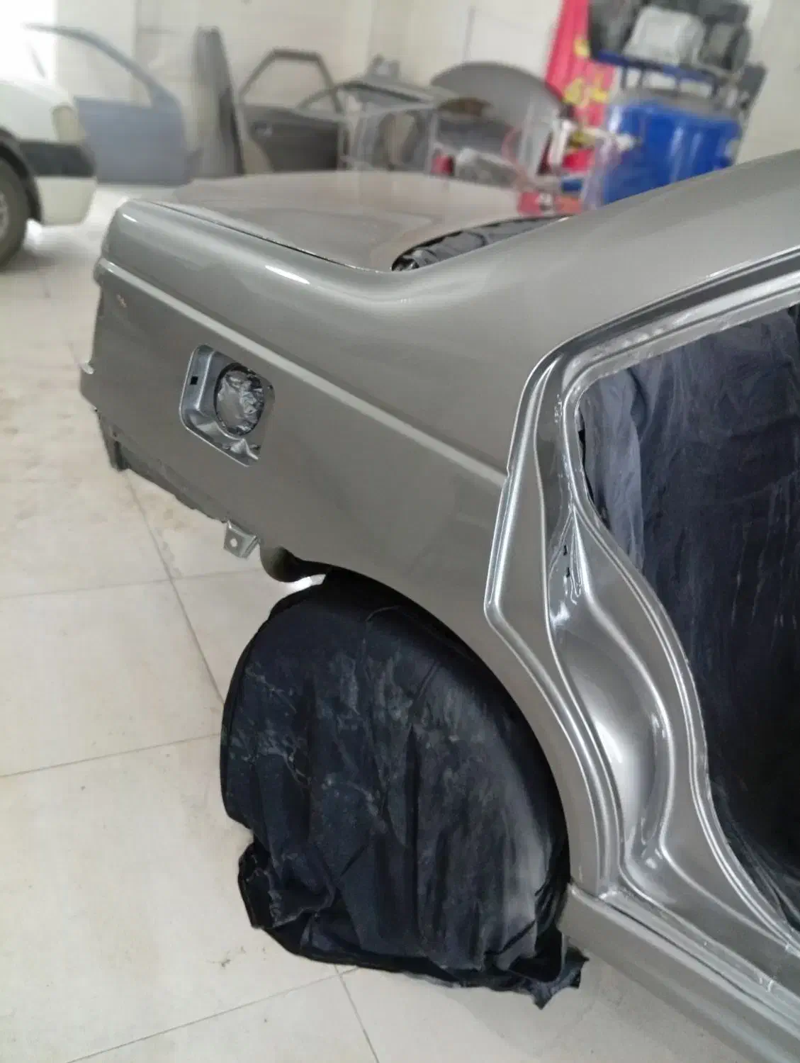 نقاشی و پولیش خودرو|خدمات موتور و ماشین|خرم‌آباد, |دیوار